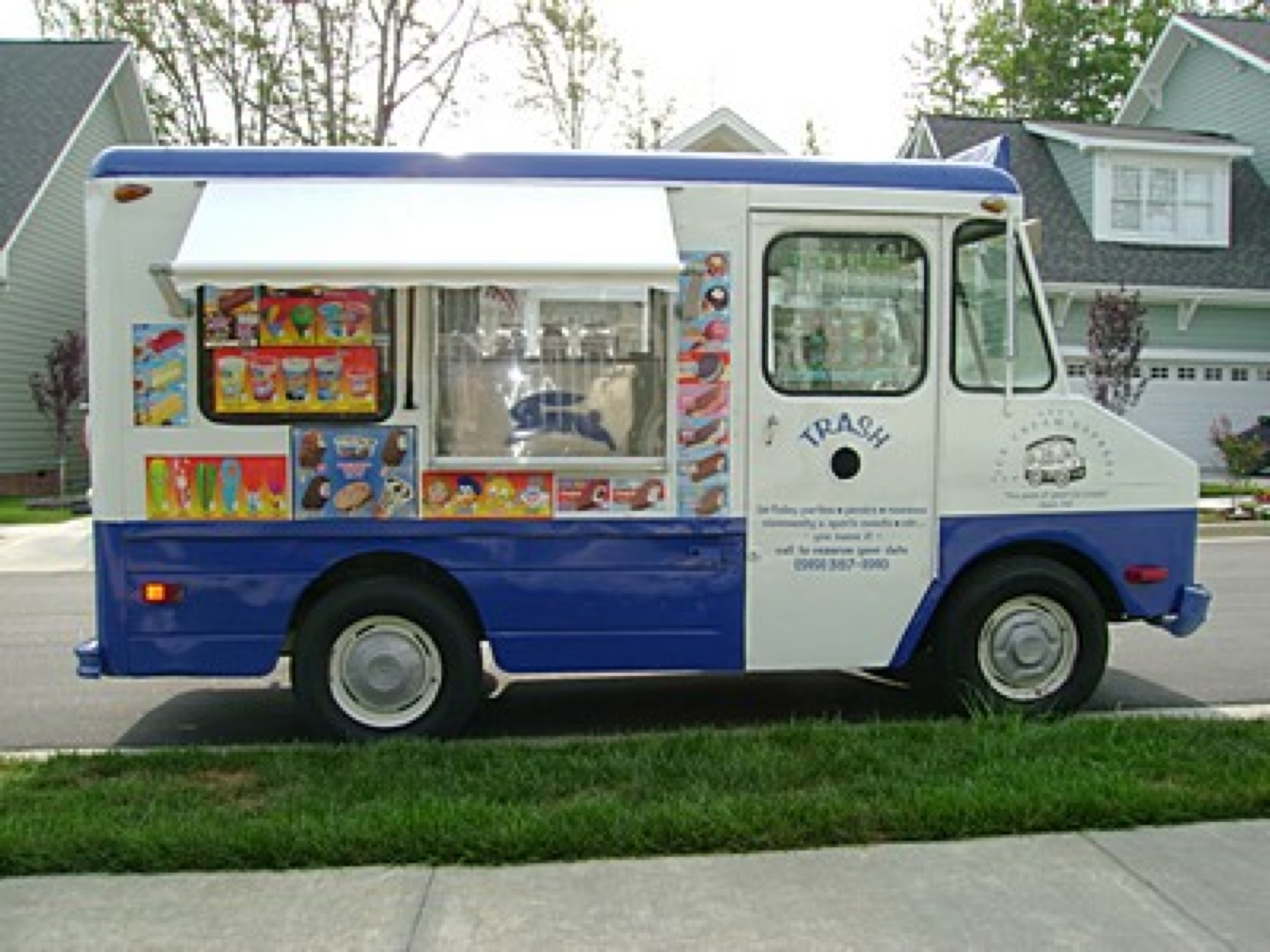 Руперт Гринт и фургон мороженого