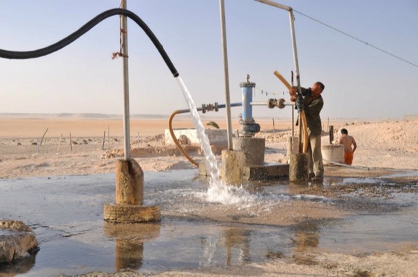 A fresh water well. We got showers here just as a tanker was rolling in for a fill up